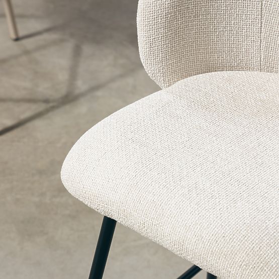 Barska stolica Larisa, svijetlo bež/crne noge