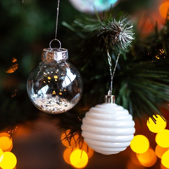 Božićni ukrasi bijeli 30 kom sysd1688-057