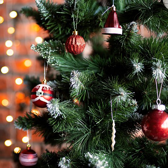 BOŽIĆNI UKRASI CRVENO BIJELI 78 KOM SYSD1688-113