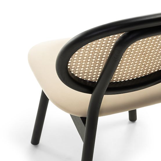 Drvena stolica Monet s bečkom pletenicom, ratan, baršun, crna/bež