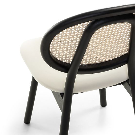 Drvena stolica Monet s bečkom pletenom, ratan, baršun, crna/ecru