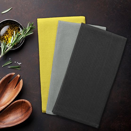 Kuhinjska krpa LETTY siva boja s reljefnim klasičnim motivom klasični stil 50x70 ameliahome