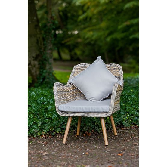 Mali balkon set od tehno ratana BELICCO