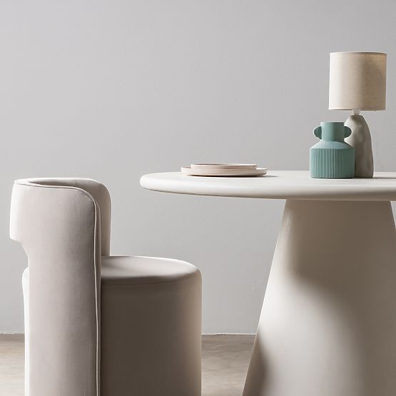 Okretna stolica Raval bež, baršunasta, zaobljena