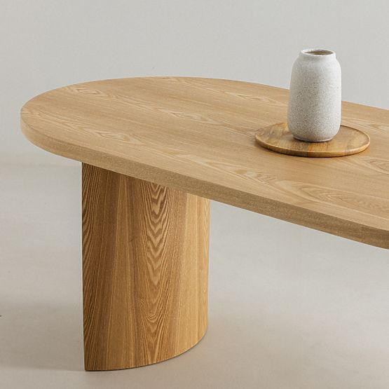 Ovalni blagovaonski stol Portofino, jasen