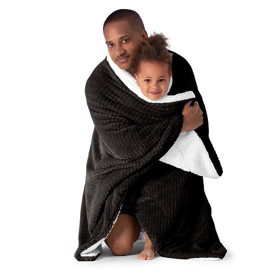 Pokrivač SHLEEPY crni s žakard uzorkom klasični stil 130x180