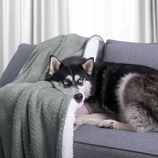 Prekrivač SHLEEPY sivi s žakard uzorkom klasičnog stila 220x240