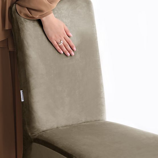 RESTILO navlaka za kauč SENTO boja bež glatki klasični stil