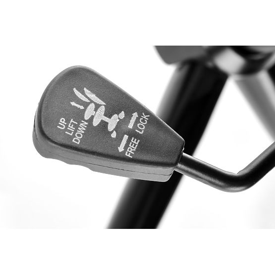 Rotirajuća stolica IGNAZIO, orah-crna (1p=1ks)