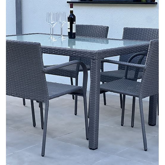 Set blagovaonskog namještaja od tehno ratana (stol 150×90 cm + 6 × stolica) AVVICENTE, crna