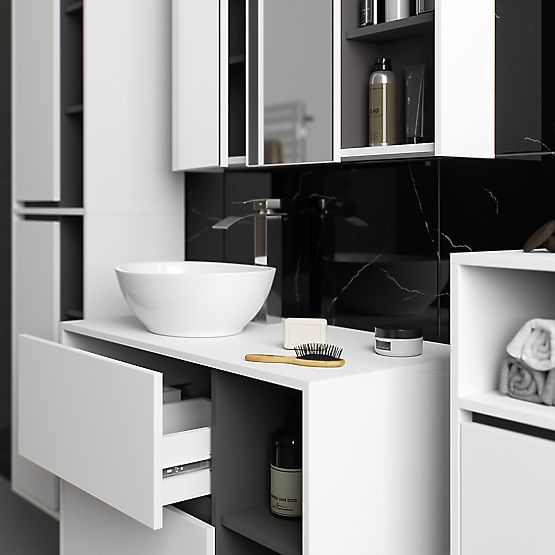 SET VISEĆEG KUPAONSKOG NAMJEŠTAJA S OTVORIMA VAMI BIJELA / GRAFITNO SIVA