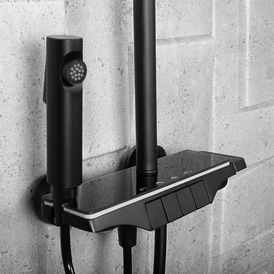 Set za tuširanje REA Savio s LED zaslonom Crna