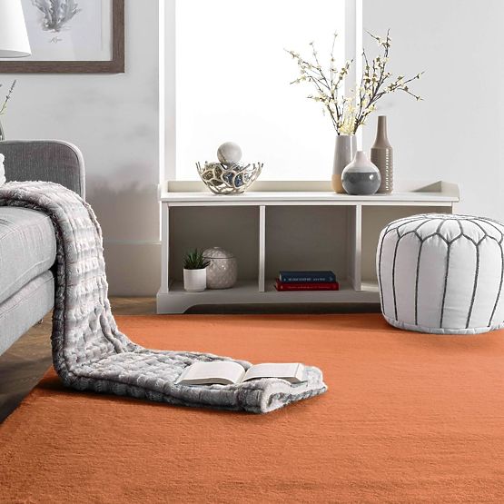 Svilen tepih Rabbit - Ciglast