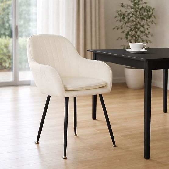 Tapecirana moderna baršunasta stolica za blagovaonicu i dnevni boravak krem ModernHome