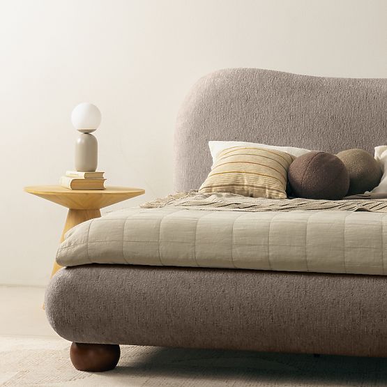 Tapecirani krevet Bowee 160x200 cm, s podnicom, siva, kuglaste noge