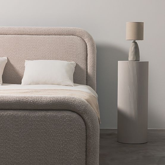 Tapecirani krevet Ovoid 140x200 cm, s podnicom i spremištem, zaobljen, bež