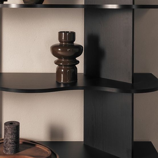 Visoki regal Rheo, crni, valoviti