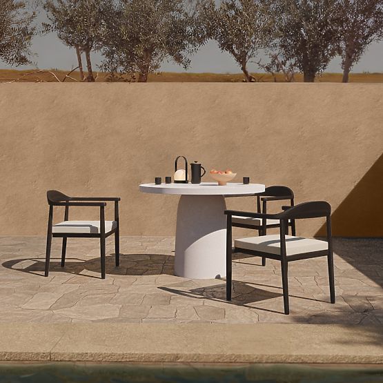 Vrtni stol Vibonis 106 cm, okrugli, cementni, svijetlo bež, mat