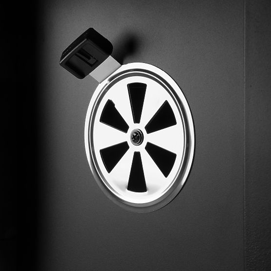 Vrtni ugljeni roštilj CARBON crni