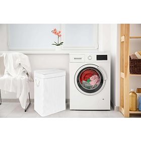 Bambusova košara za rublje s poklopcem SOREN 80L bijela