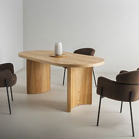 Ovalni blagovaonski stol Portofino, jasen