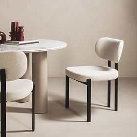 Tapecirana stolica Flare, svijetlo bež/crne noge